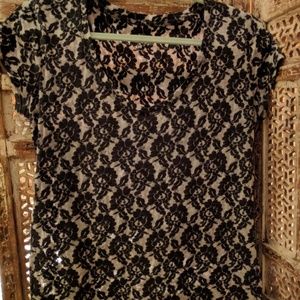 New York & Company Short Sleeve Sheer T-shirt